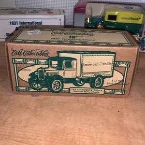 Ertl Collectibles 1st Edition 1931 Hawkeye Truck Die-Cast Metal Vehicle